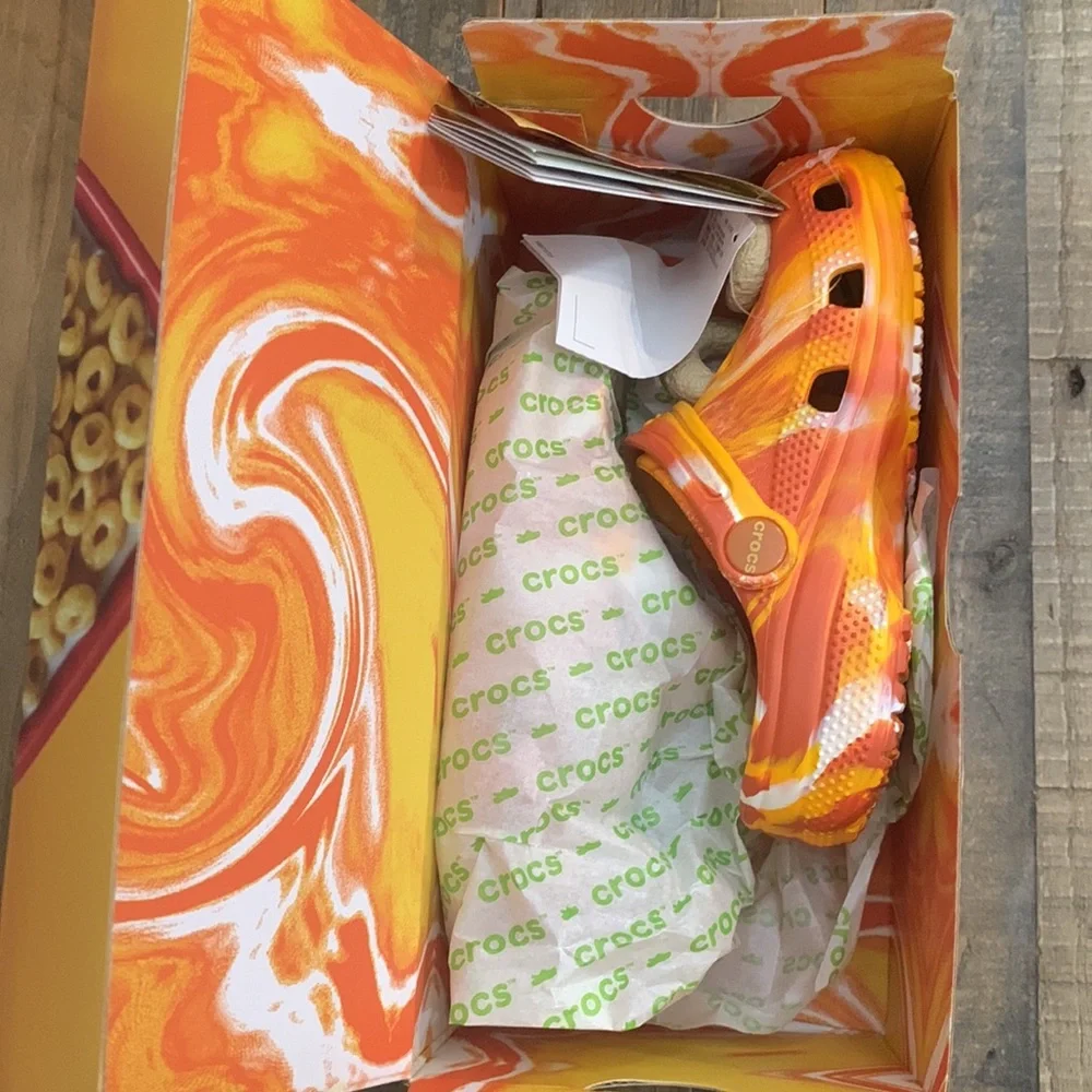 PS Honey Nut Crocs - sold-out at the stores - Picture 4 of 7